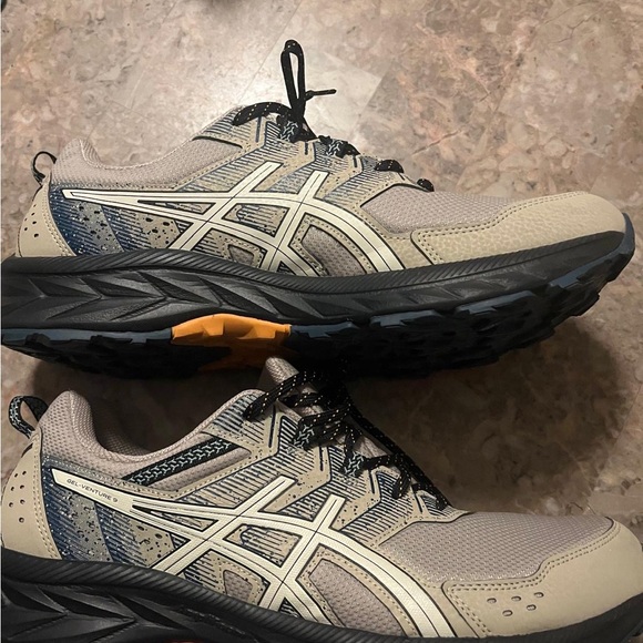 ASICS Men's Athletic Shoes - Cream, Black, and Blue - Picture 1 of 5
